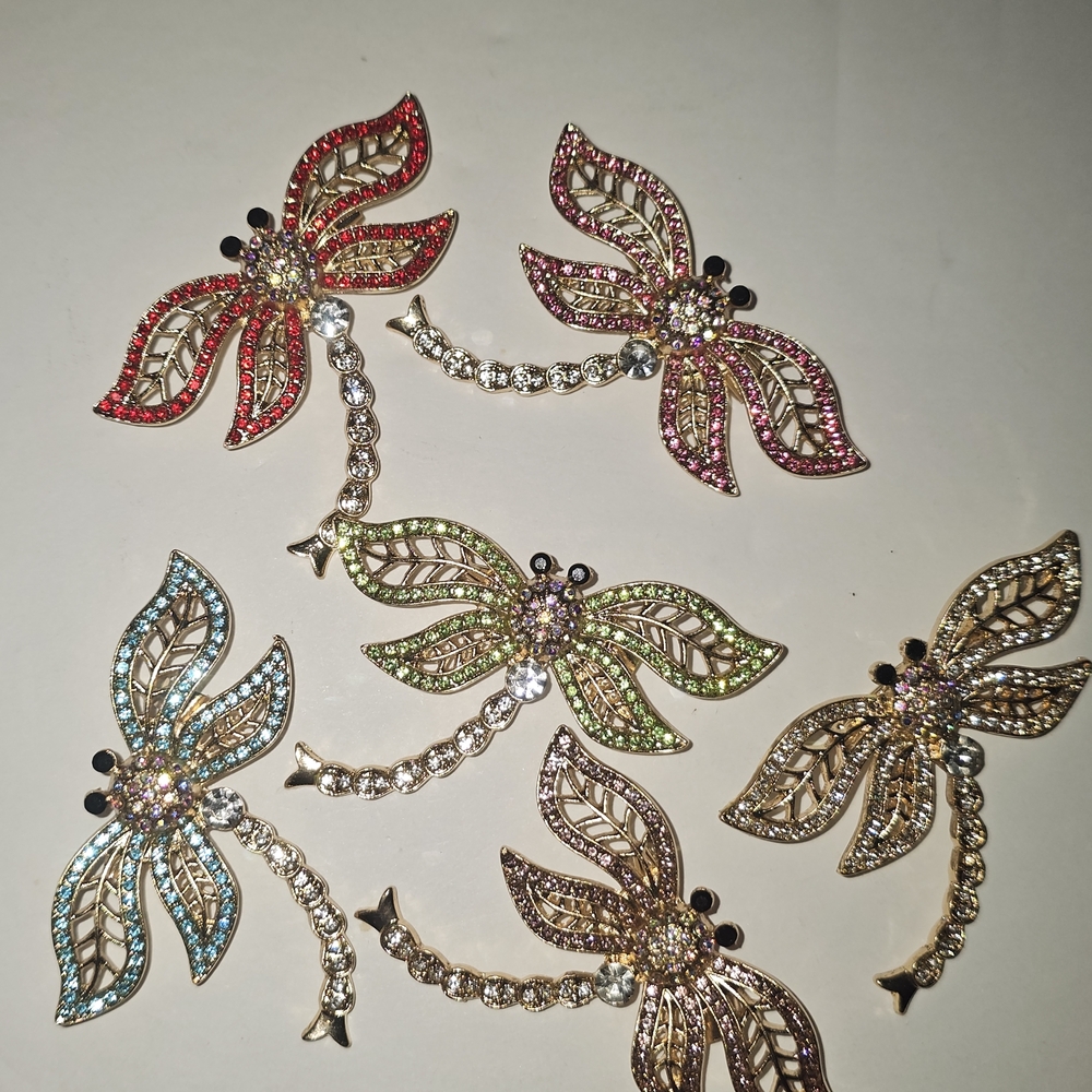 ⚡Stunning Vintage-Style Rhinestone Dragonfly Brooch Collection - Multi-Color Lot